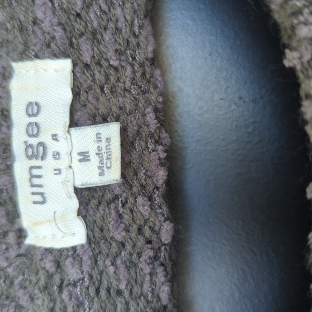 Umgee Amelia brown, distressed oversized sweater size medium - Picture 2 of 8